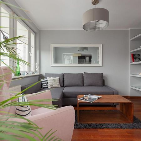 View Apartment Powisle Varsovia Exterior foto